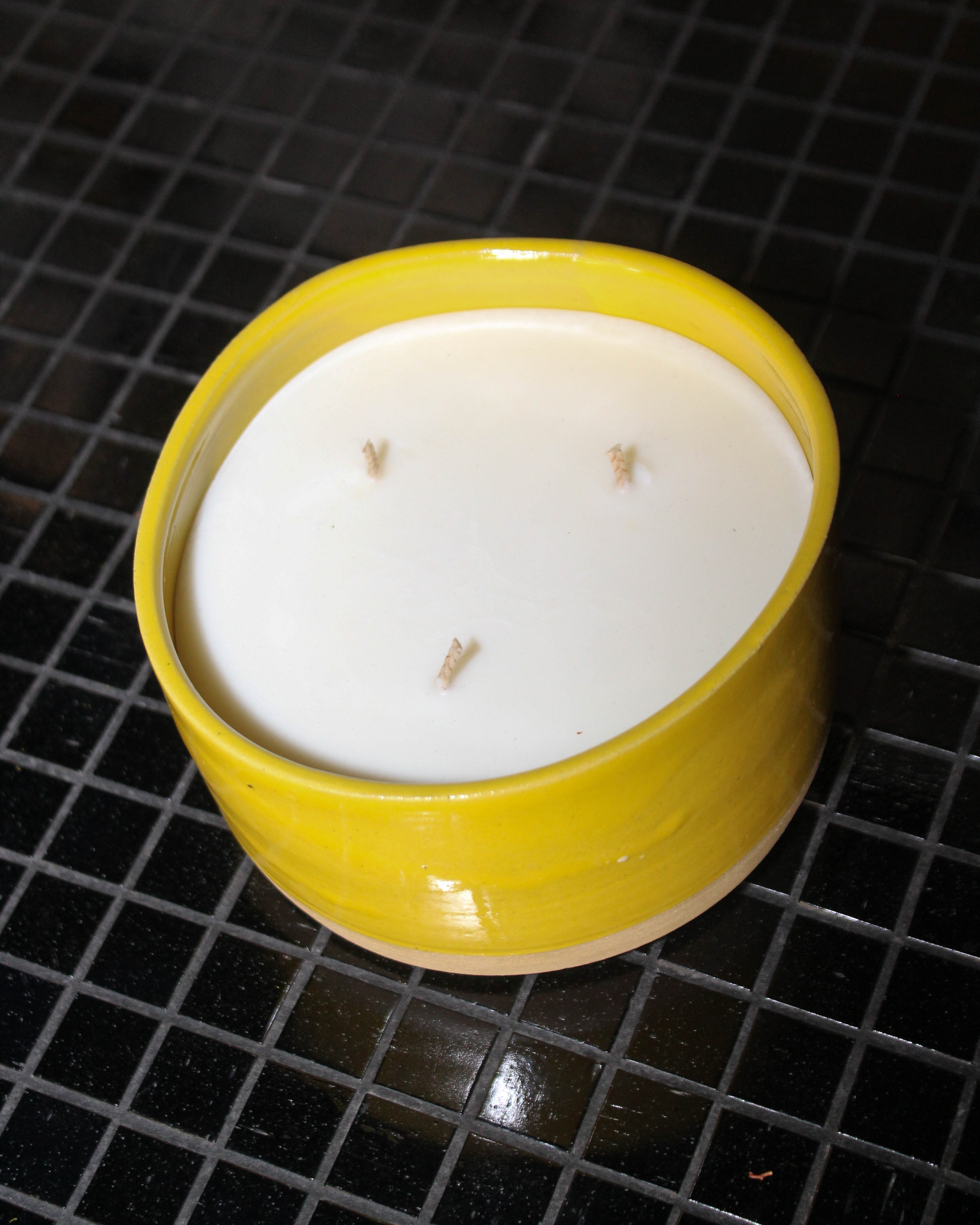 Bougie parfumée rechargeable Farniente 360g