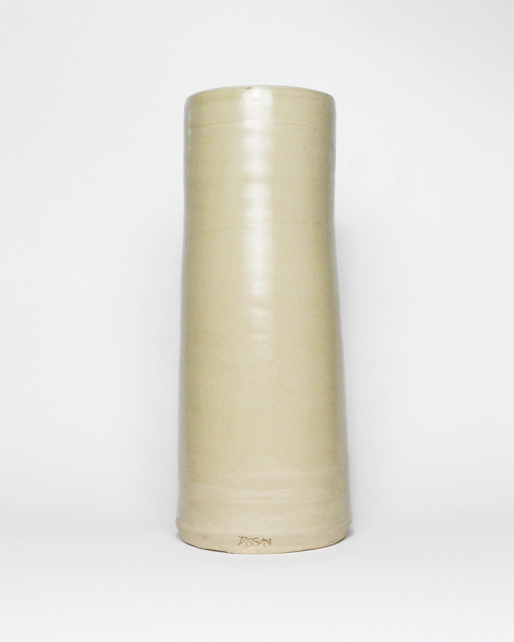 Vase en Céramique TUBE TASSAN BEIGE